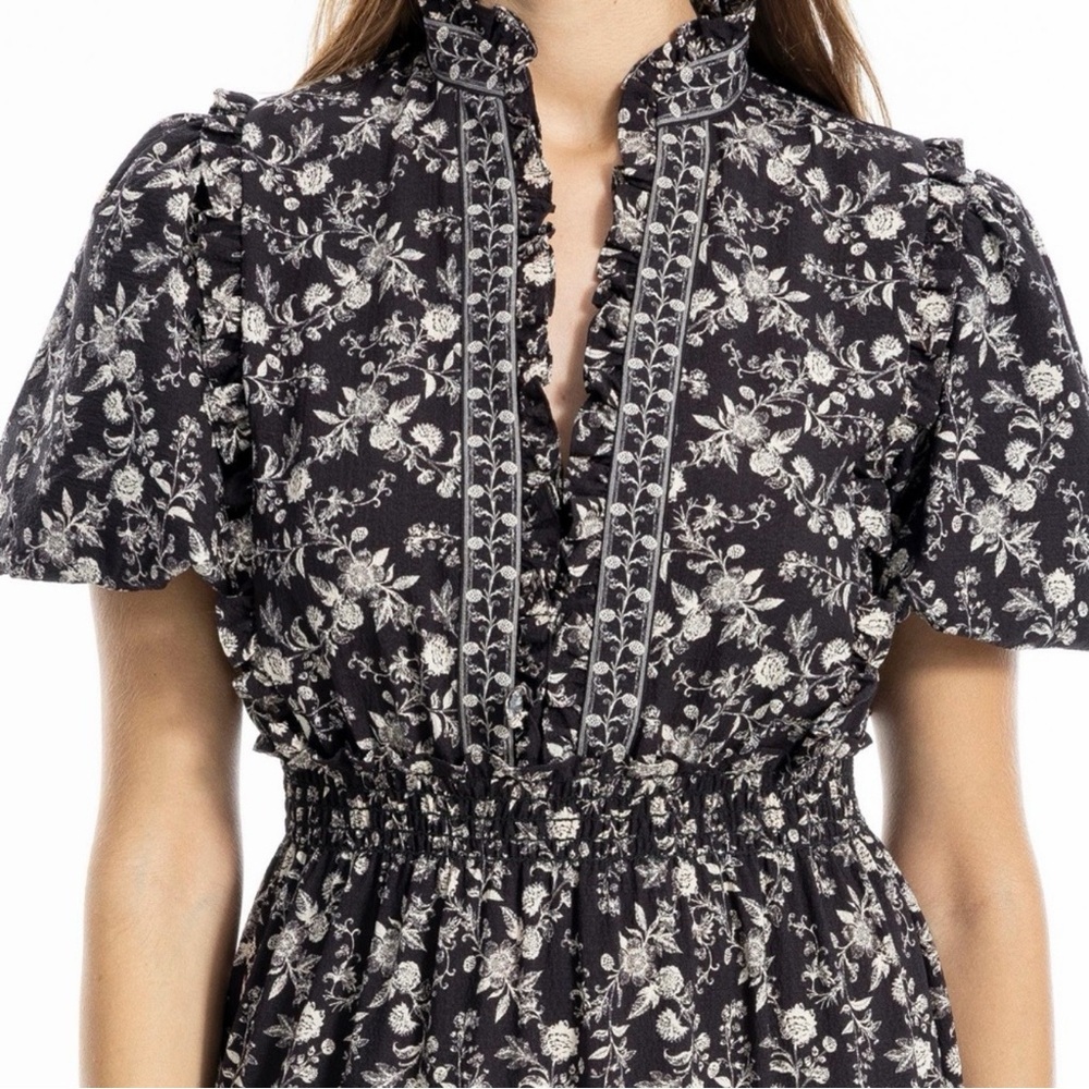Max Studio Maxi Dress‎ Women Small Black Floral Ruffle Tiered Smocked Waist NWT